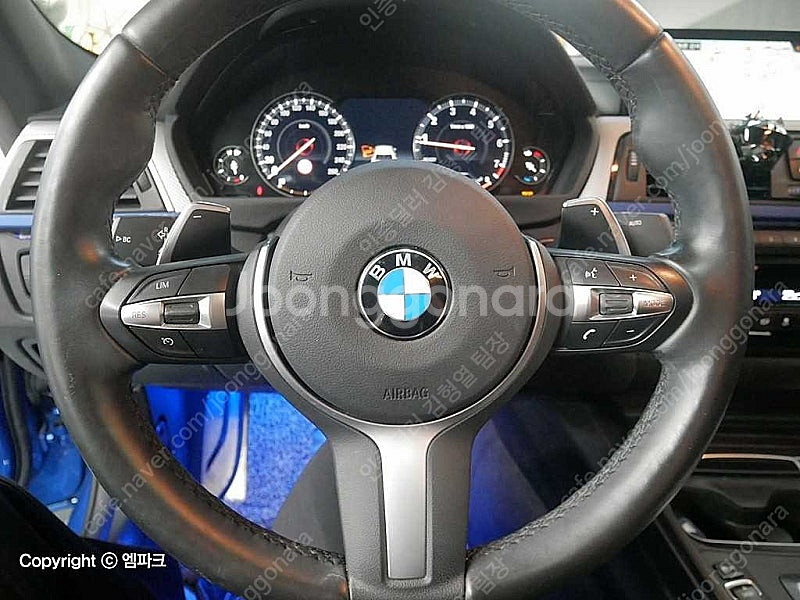 BMW 3시리즈 중고 BMW 320d 중고승용차 3시리즈 중고차 파란색 2018년식 30,000km 320i M 스...--8